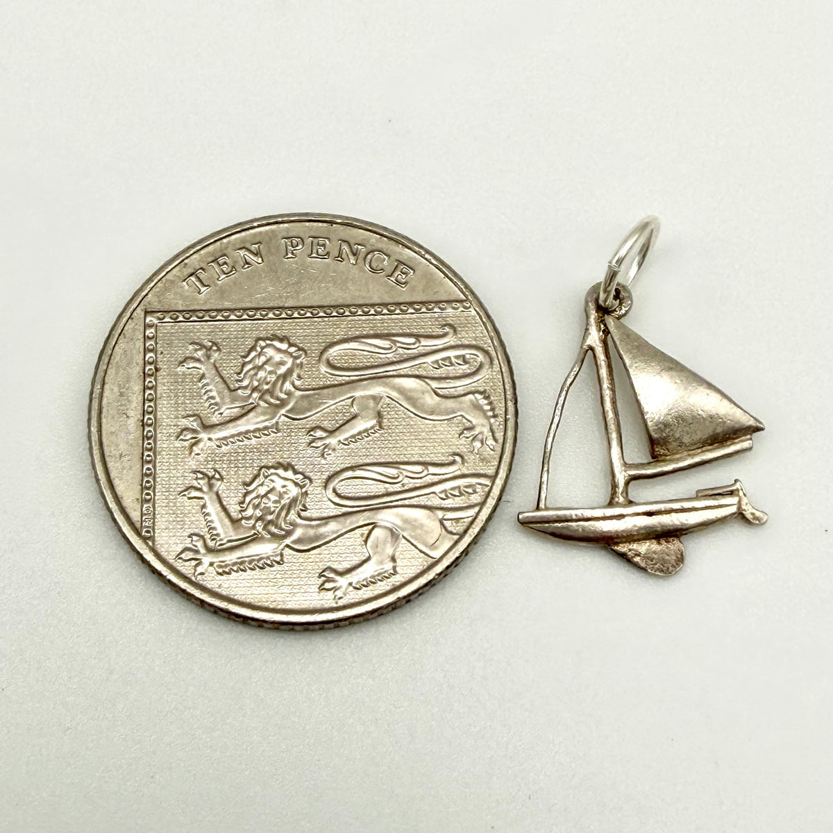 Vintage 925 Sterling Silver Sailboat