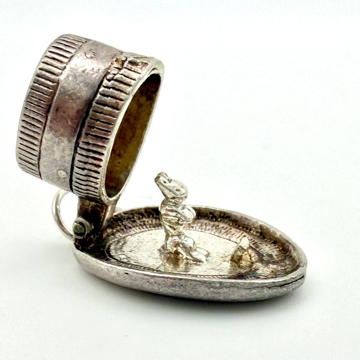 Vintage Sterling Silver magicians hat charm