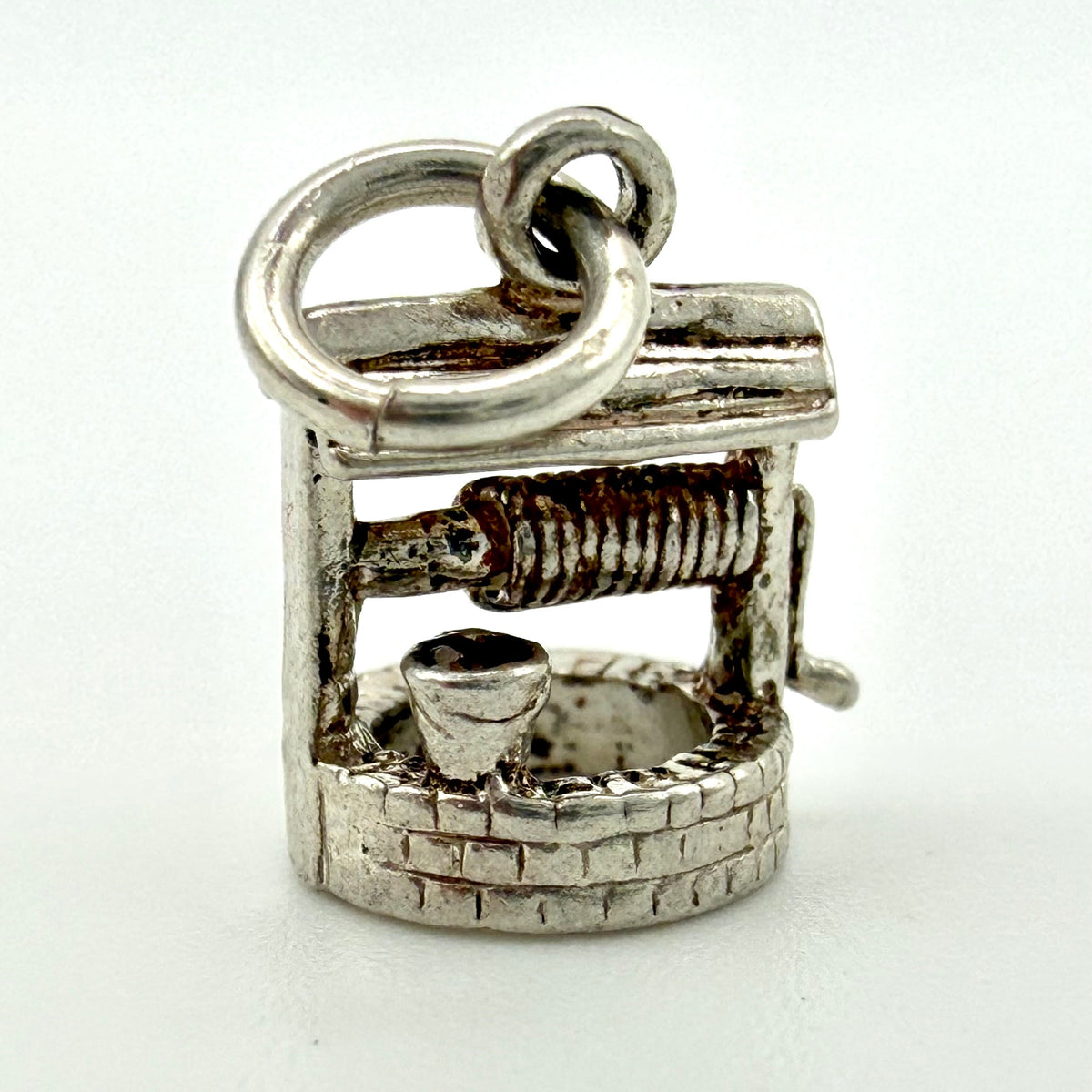 Vintage 925 Sterling Silver Wishing Well Charm - Pats Silver