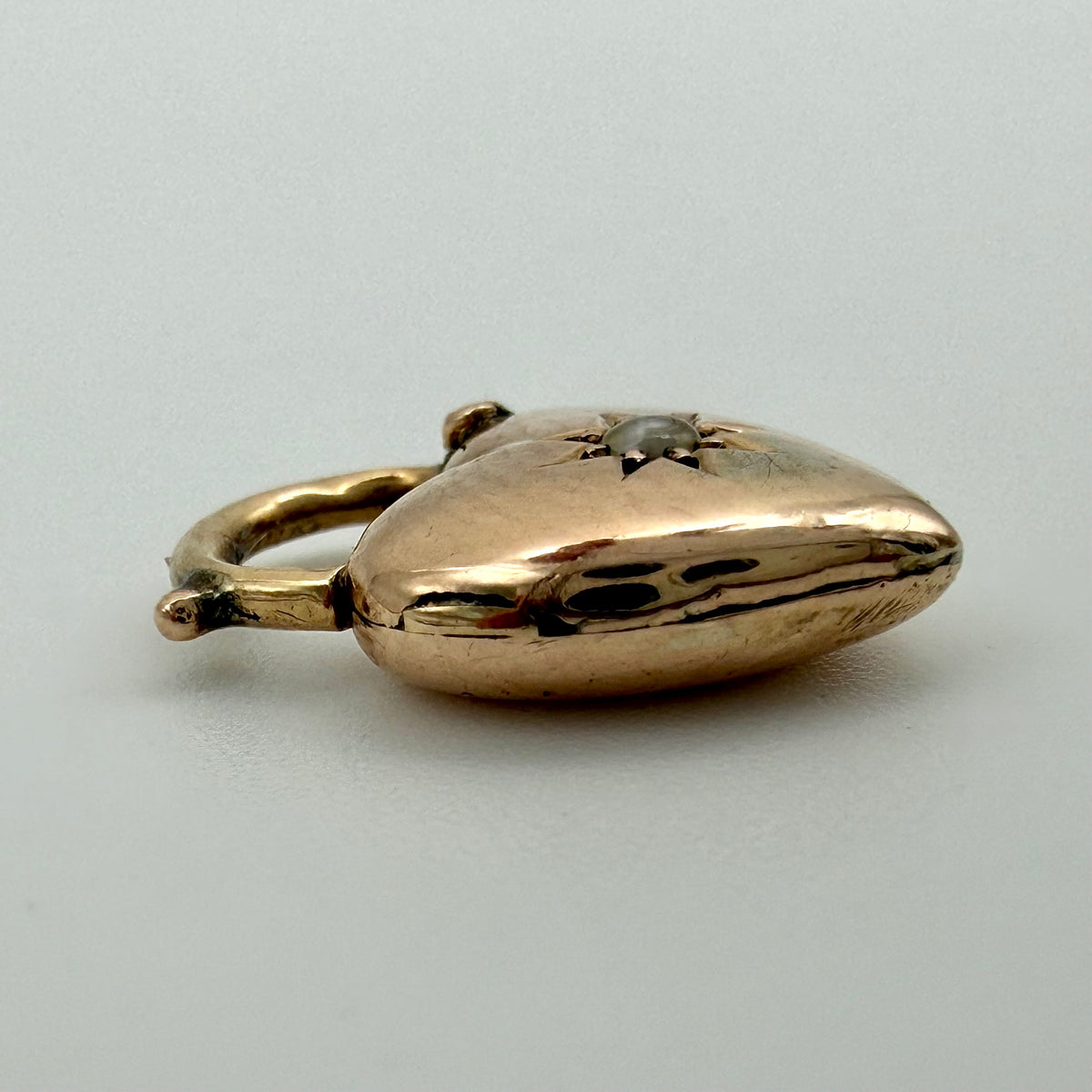 9ct Yellow Gold & Seed Pearl Starburst Heart Padlock