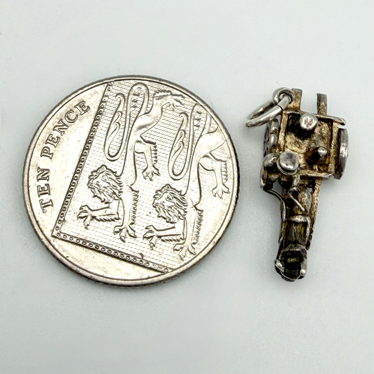 Vintage 925 Sterling Silver Horse and Cart Charm - Pats Silver