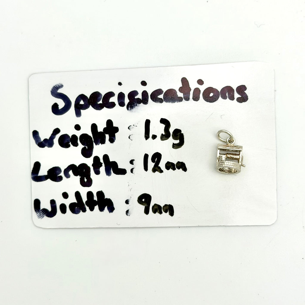 Vintage 925 Sterling Silver Wishing Well Charm - Pats Silver