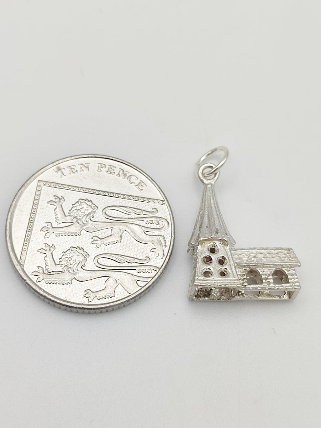 Vintage 925 Sterling Silver Church Charm CA17-31