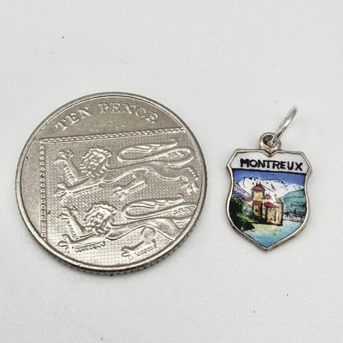 Vintage 800 Silver Montreux Travel Charm CA25-31