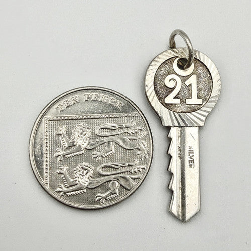 Vintage 925 Sterling Silver 21 Key Charm CA24-72