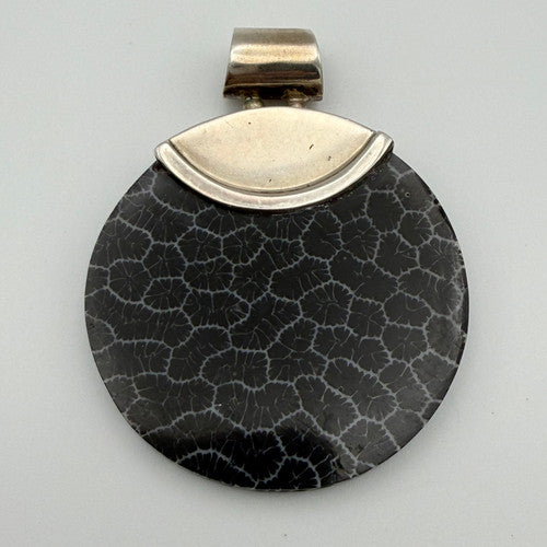Vintage 925 Sterling Silver Fossilised Coral Pendant PAT130