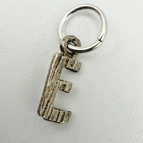 Vintage 925 Sterling Silver Letter E Charm CA25-1