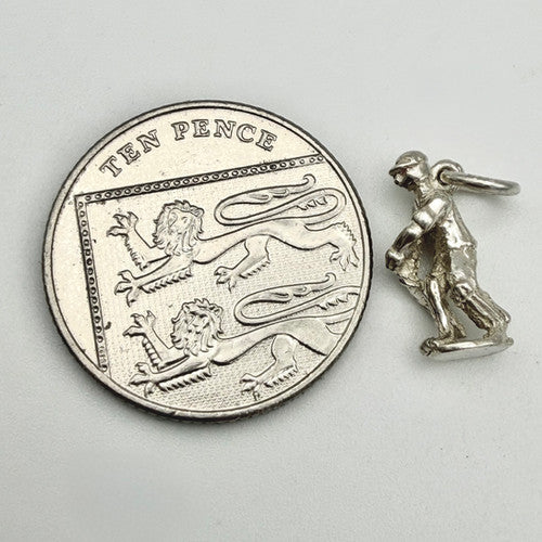 Vintage 925 Sterling Silver Cricket Batsman Charm CA22-69