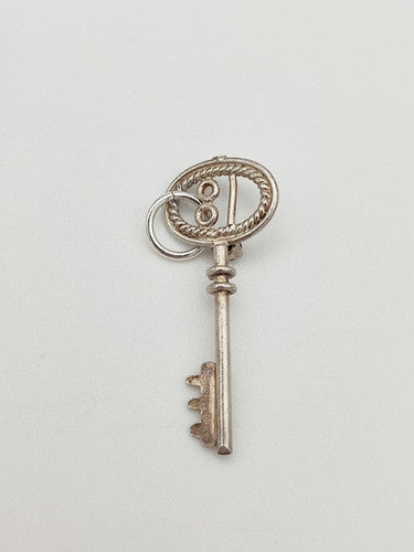 Vintage 925 Sterling Silver 18 Key Charm CA15-55