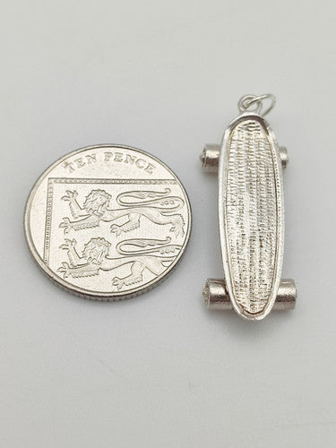 Vintage 925 Sterling Silver Skateboard Charm CA18-6