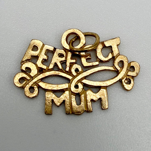 Vintage 9ct Yellow Gold Perfect Mum Charm PG50