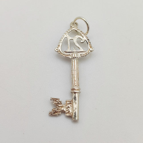 Vintage 925 Sterling Silver 21 Key Charm CA19-4