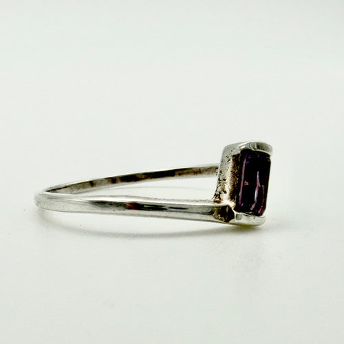 Vintage 925 Sterling Silver Amethyst Ring PAT124