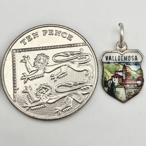 Vintage 800 Silver Valldemosa Travel Charm CA24-36