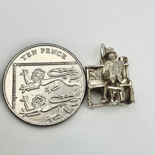 Vintage 925 Sterling Silver Articulated Pianist Charm CA24-51