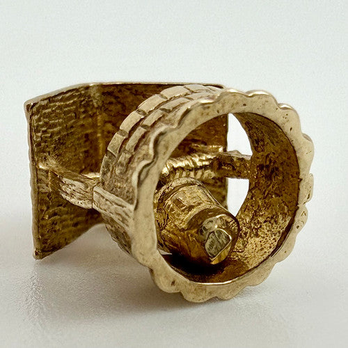 Vintage 9ct Yellow Gold Articulated Wishing Well Charm PG12