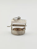Vintage 925 Sterling Silver Wishing Well Charm CA16-48