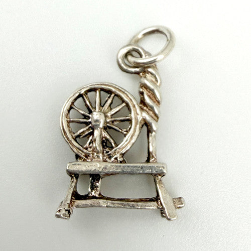 Vintage 925 Sterling Silver Spinning Wheel Charm CA28-4