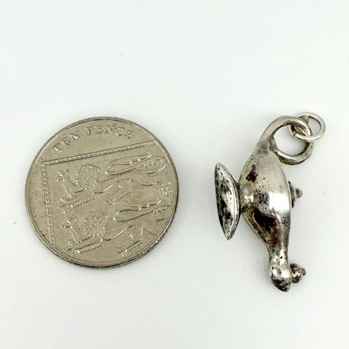 Vintage 925 Sterling Silver Aladdin Magic Lamp Charm CA28-19