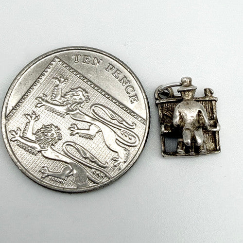 Vintage 925 Sterling Silver Pianist Charm CA29-10