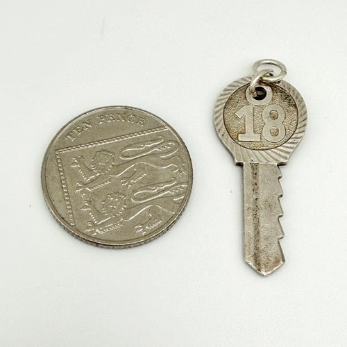 Vintage 925 Sterling Silver 18 Key Charm CA28-21