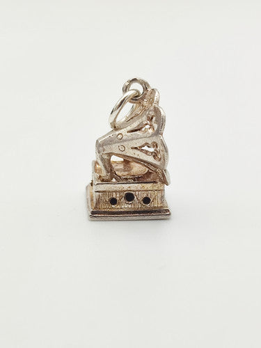 Vintage 925 Sterling Silver Grammophone Charm CA8-73