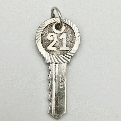 Vintage 925 Sterling Silver 21 Key Charm CA24-72