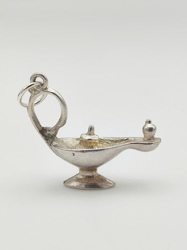 Vintage 925 Sterling Silver Aladdin's Lamp Charm CA15-26