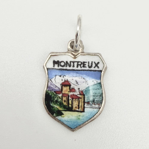 Vintage 800 Silver Montreux Travel Charm CA25-31