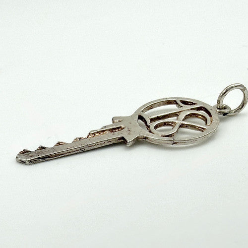 Vintage 925 Sterling Silver 18 Key Charm CA26-30