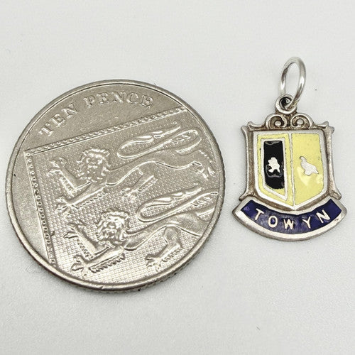 Vintage 925 Sterling Silver Towyn Travel Charm CA25-20
