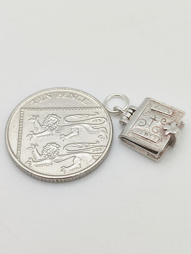 Vintage NUVO 925 Sterling Silver Bible Charm CA18-76
