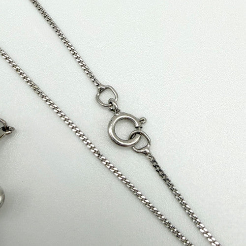 Vintage 9ct White Gold Heart Necklace PG70