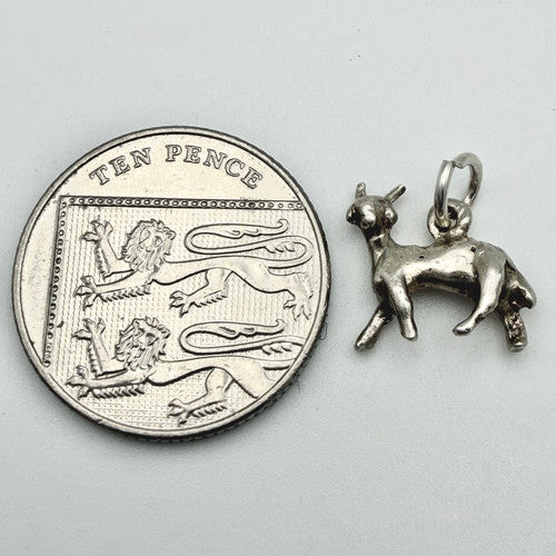 Vintage 925 Sterling Silver Llama Charm CA21-13