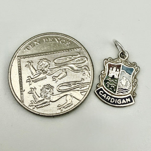 Vintage 925 Sterling Silver Cardigan Travel Charm CA25-52