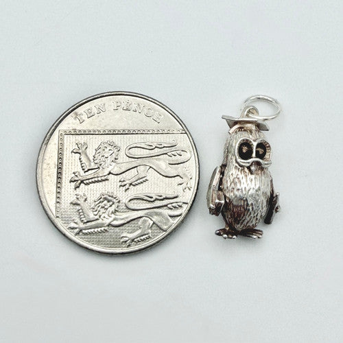Vintage 925 Sterling Silver Owl Charm CA19-28