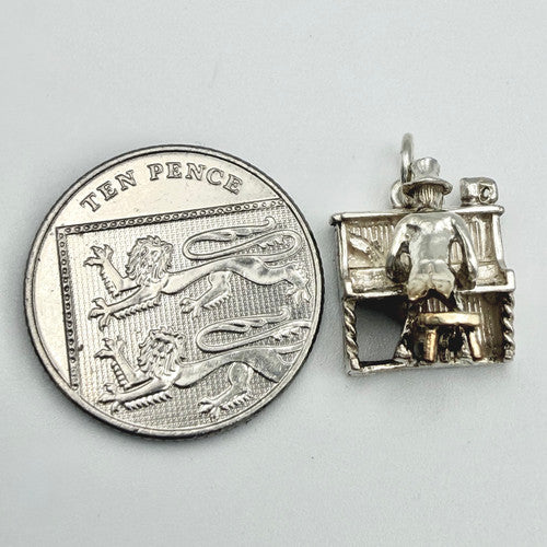 Vintage 925 Sterling Silver Articulated Pianist Charm CA24-43