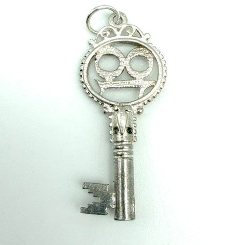 Vintage 925 Sterling Silver 18th Birthday Key Charm CA27-59