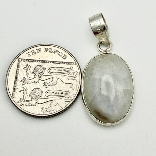 Vintage 925 Sterling Silver Quartz Pendant PAT114