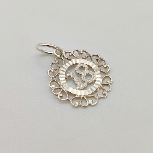 Vintage 925 Sterling Silver 18 Charm CA19-24