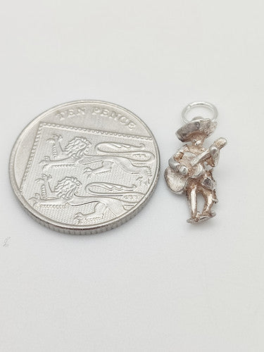 Vintage 925 Sterling Silver Mariachi Charm CA18-58