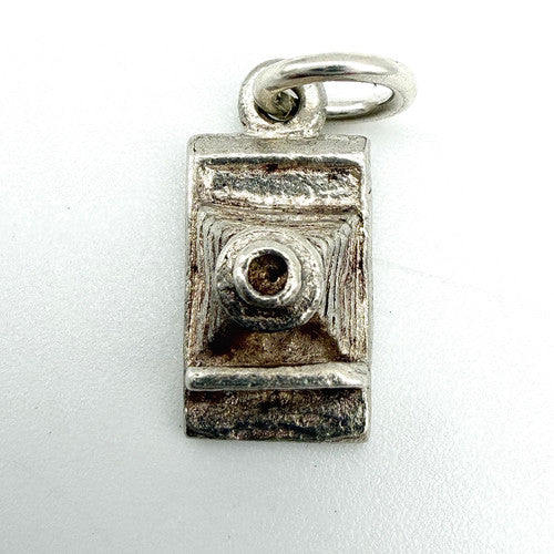 Vintage 925 Sterling Silver Camera Charm CA26-4