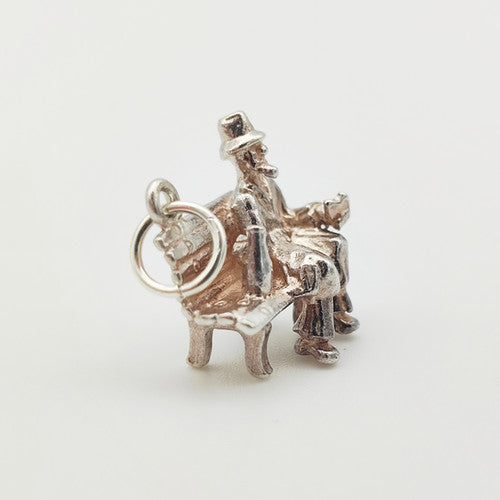 Vintage 925 Sterling Silver Drunk Man on Bench Charm CA19-27