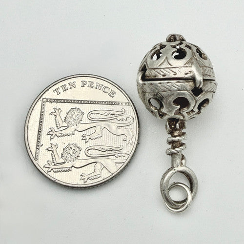 Vintage 925 Sterling Silver Baby Rattle Charm CA23-5