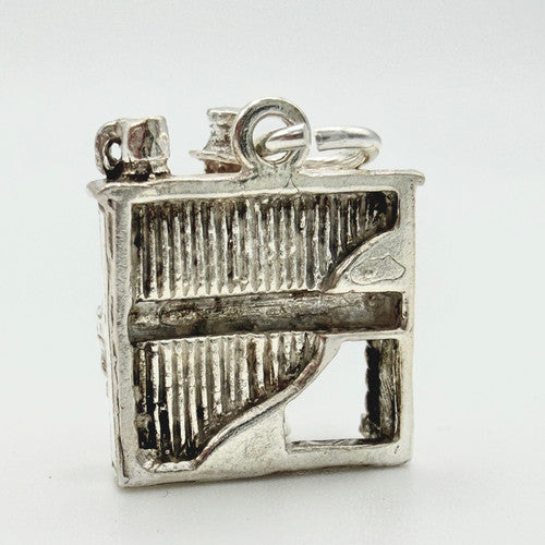 Vintage 925 Sterling Silver Articulated Pianist Charm CA24-43