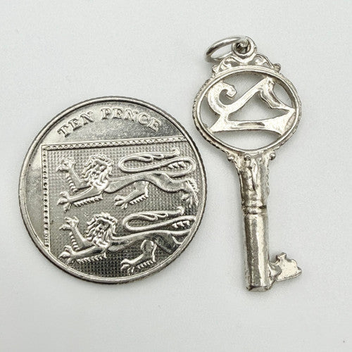 Vintage 925 Sterling Silver 21 Key Charm CA24-60