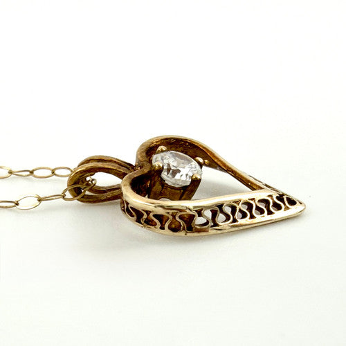Vintage 9ct Yellow Gold CZ Heart Necklace PG85