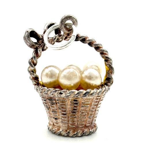 Vintage 925 Sterling Silver Basket of Pearls Charm CA27-51