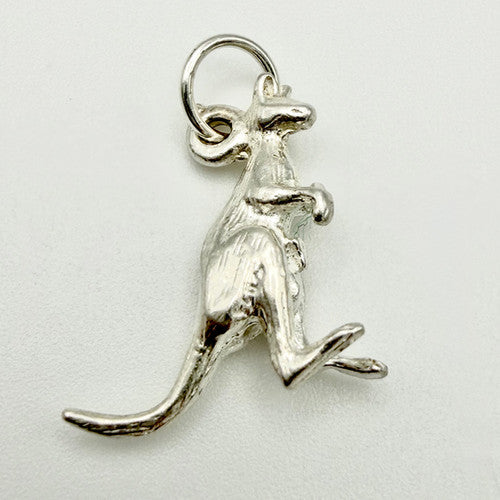 Vintage 925 Sterling Silver Kangaroo Charm CA20-42