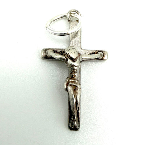 Vintage 925 Sterling Silver Crucifix Charm CA27-15